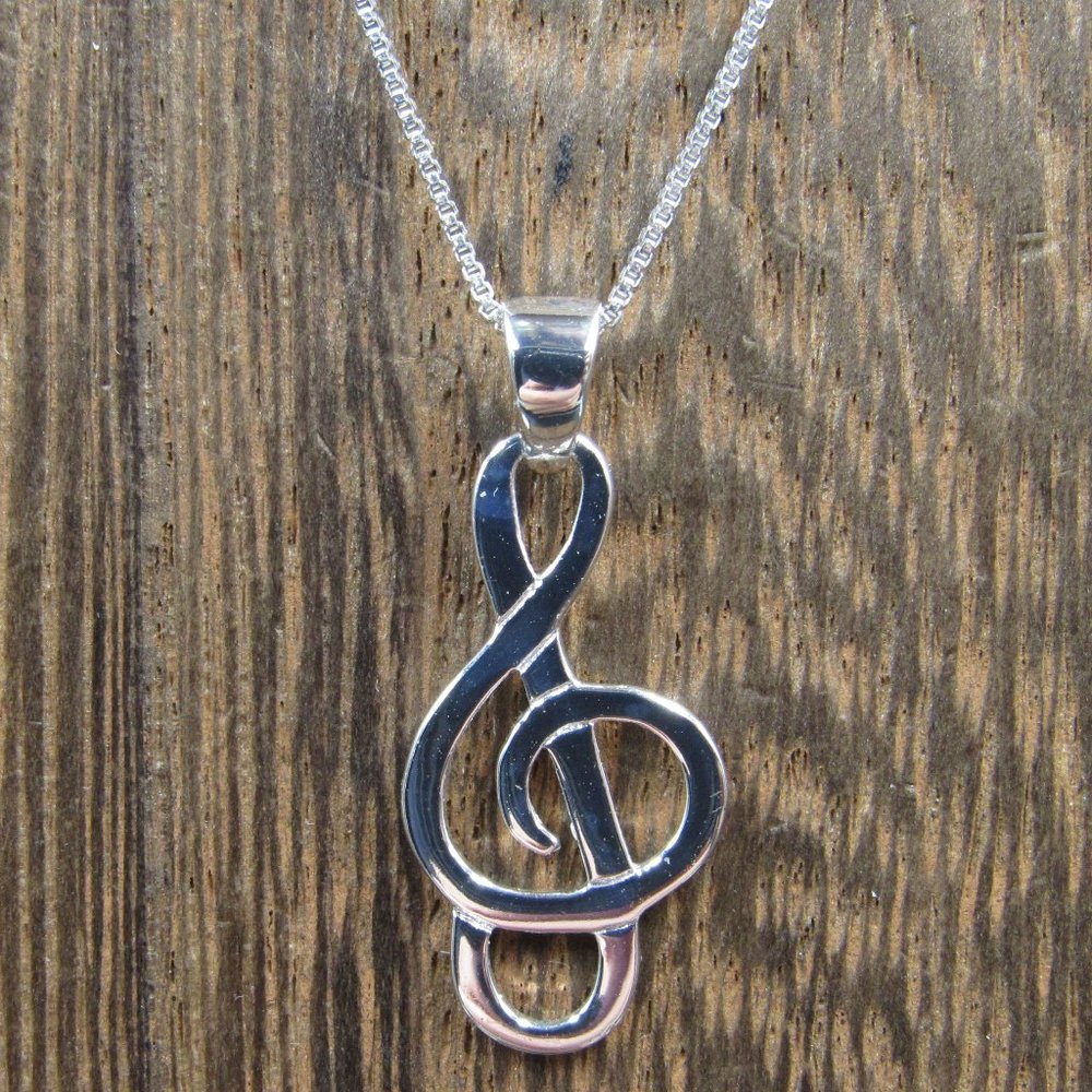 18" Sterling Silver Simple Music Note Necklace
